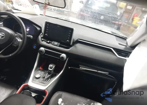 2021 Toyota Rav4 Trd Off-Road z USA, uszkodzony, nr VIN 2T3S1RFV5MW228428